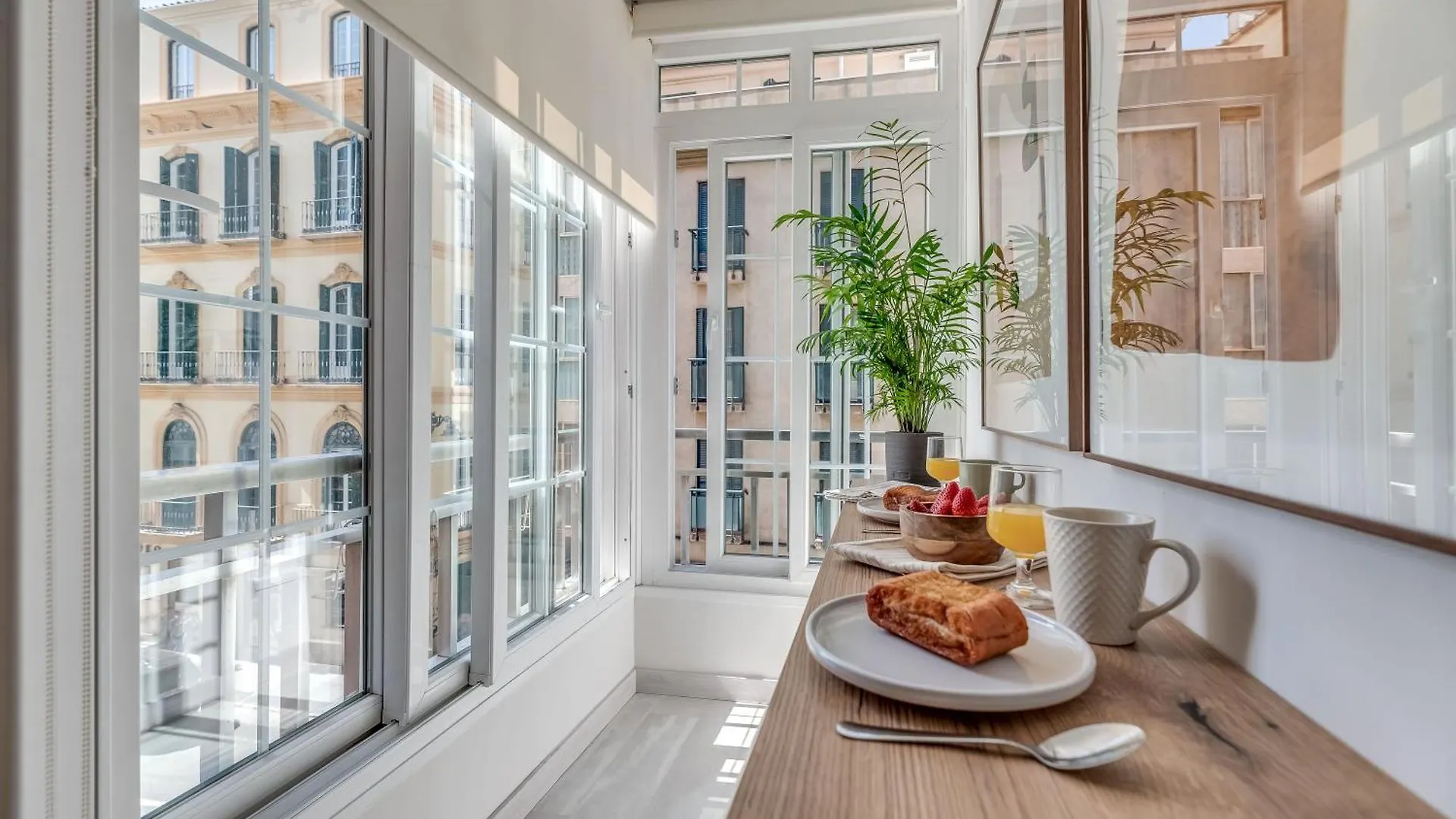 Victoria 16 Premium By Nagoa Homes Málaga